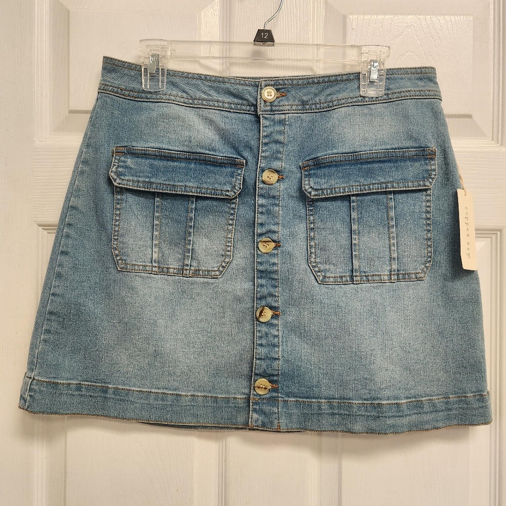 Copper Key Light Blue Button-Front Mini Skirt